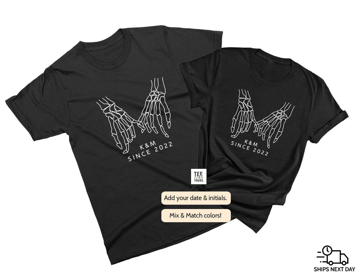 Pinkie Promise Matching Halloween Shirts – Couples Skeleton Hands T-Shirts