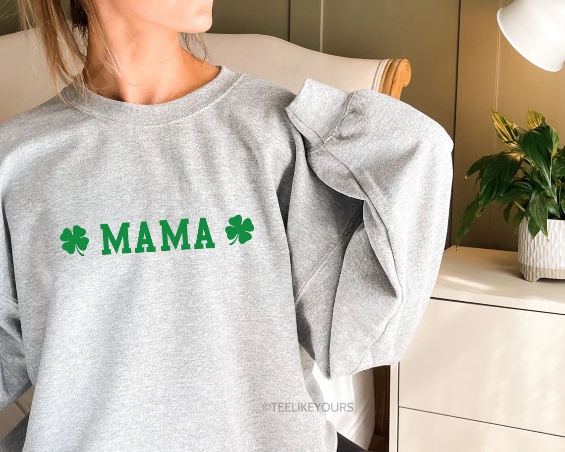 Mama & Mini St Patricks Sweater. Matching Mommy and Me Outfit, Shamrock Sweatshirt, Mom and Baby St Patricks Day Sweatshirt, Kids St Patrick